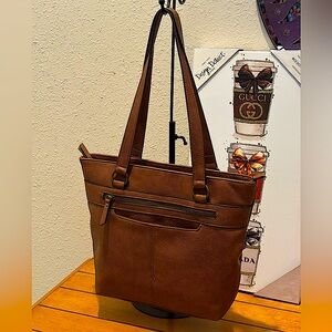 Brown Leather Shoulder Bag 👜